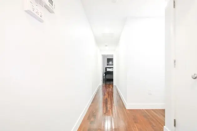 Evonify - Back Bay Suites - Oda