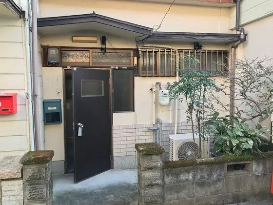 EX Two-story old private house Matsubara