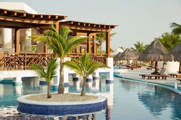 Excellence Playa Mujeres - Havuz