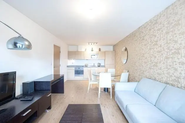 Excellent 2-bed Apartment in Colindale, London - Oda Düzeni