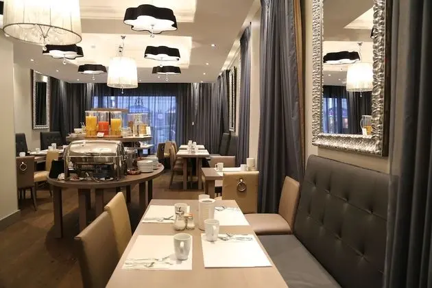 Hotel Excelsior - Yerinde Yemek