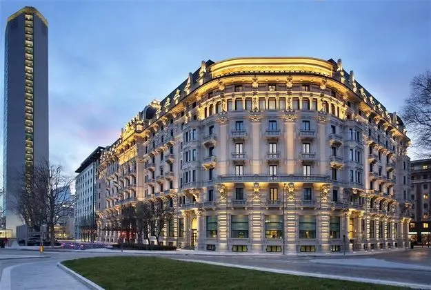 Excelsior Hotel Gallia, a Luxury Collection Hotel - 1