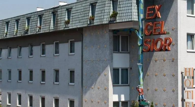 Hotel Excelsior