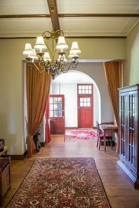 Excelsior Manor Guesthouse - Lobi