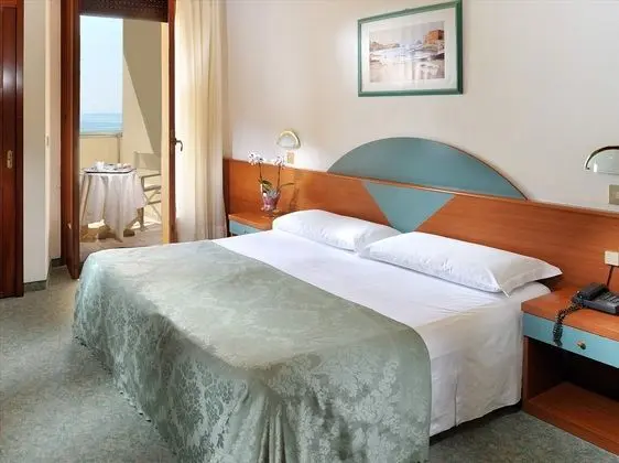 Hotel Excelsior - Oda