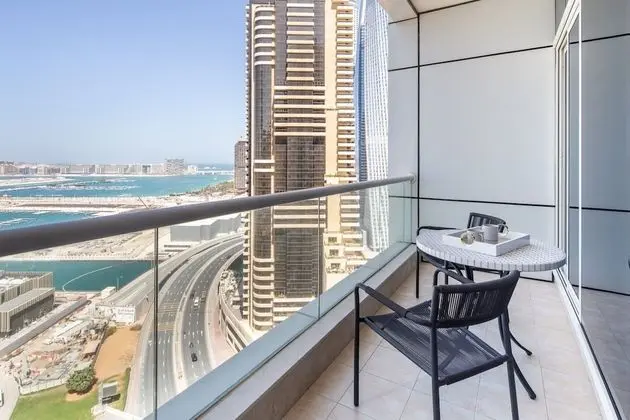 Exceptional 2BR Apartment in Dubai Marina - İç Mekan