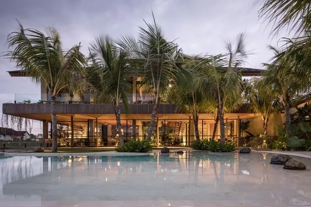 Exceptional Architect's 5BR Villa, an Oasis Gem in Canggu Centre