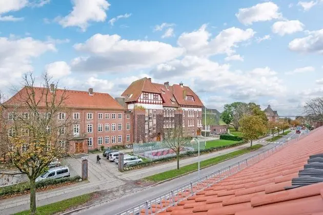Exclusive 2 Bedroom Apartment