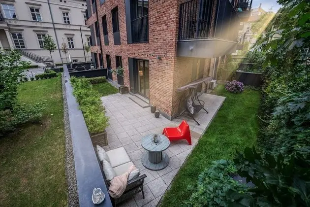 EXCLUSIVE Aparthotel KRK Lubicz C4 with Garden - Dış Mekan