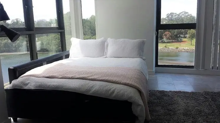 Exclusive apartment with water views - Oda