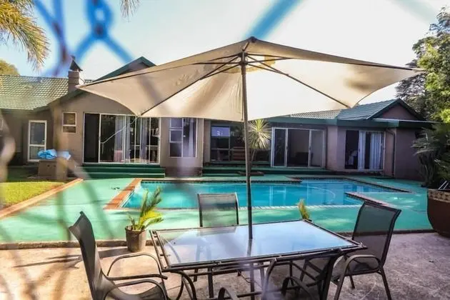 The Exclusive Guest House - Havuz