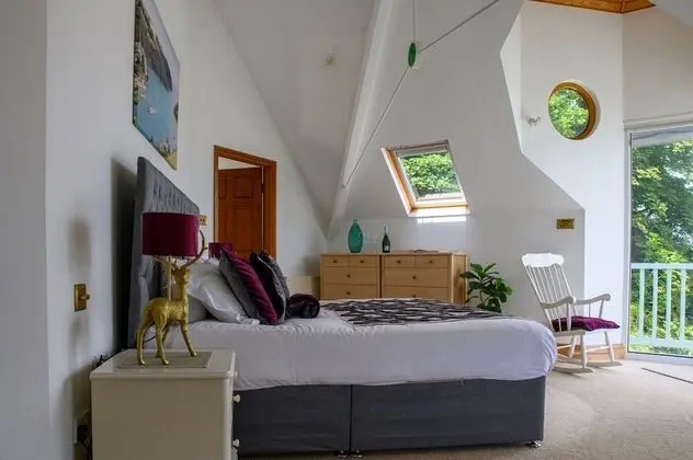 Exclusive Home With the Best Views in Dartmouth - Oda
