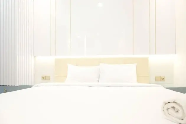 Exclusive And Spacious 2Br Apartment At Supermall Mansion Surabaya