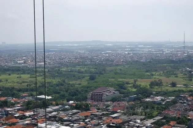Exclusive And Spacious 2Br Apartment At Supermall Mansion Surabaya