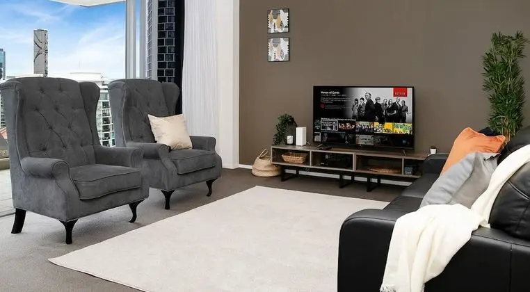 Exec Family Suite w River Views