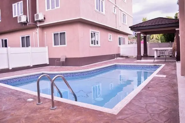 Executive Arcadia Luxury Guest Apartment - Havuz