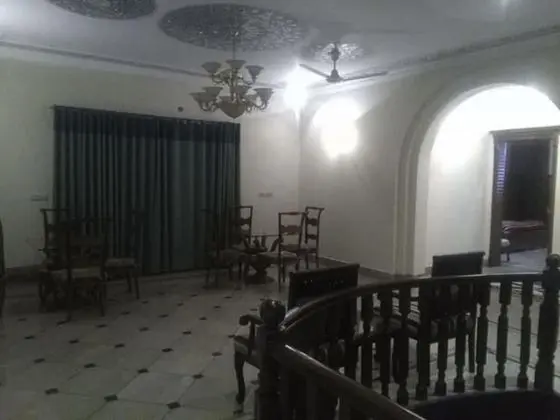 Executive Galaxy Guest House - İç Mekan