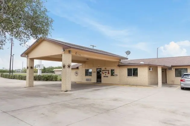 Executive Inn Freer