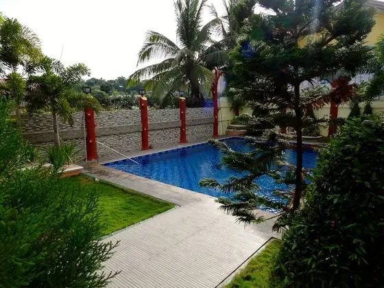 The Executive Villa Inn & Suites - Dış Mekan