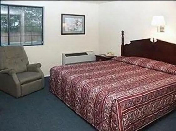 Executive Inn & Suites - Oda