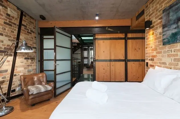 Executive Rental Style House - Oda