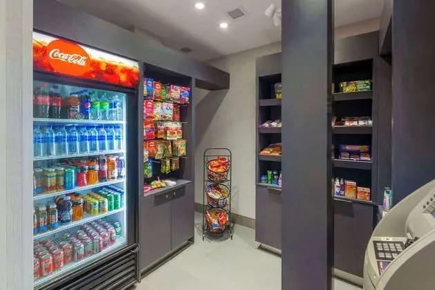 Executive Residency by Best Western Toronto-Mississauga - Lobi