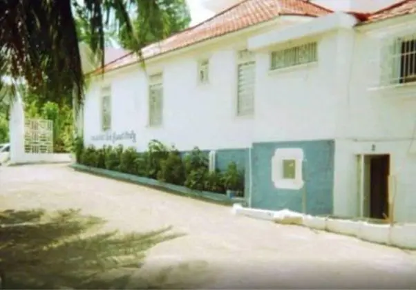 Executive Shaw Park Guest House - Dış Mekan