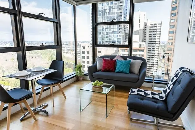 Executive Stay on Little Collins - Öne Çıkan Resim