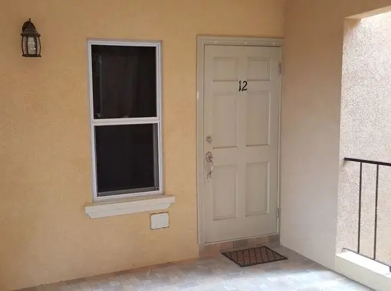 Executive Suites - Palms of Ottawa - Lobi