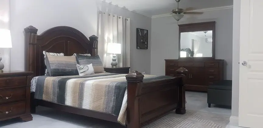 Executive Suits at Winchester Estate