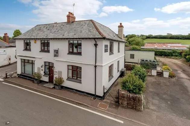 Exmoor House - Guest House - Dış Mekan