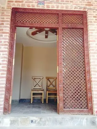 The Exotic House - Dış Mekan