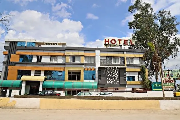 Exotika Express Resort
