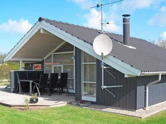 Expansive Holiday Home at Hemmet Jutland With Roofed Terrace