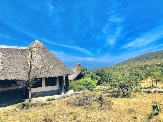 Explore Mara Camp