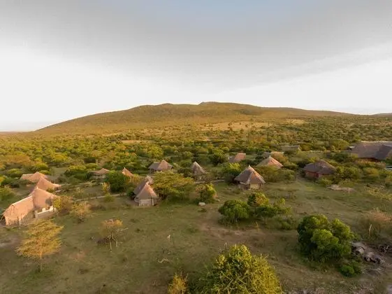 Explore Nature Mara Lodge