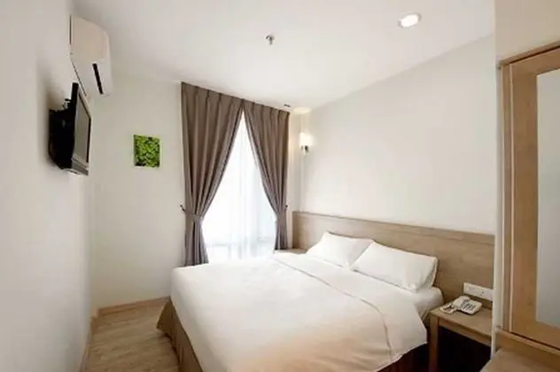 The Explorer Hotel - Oda