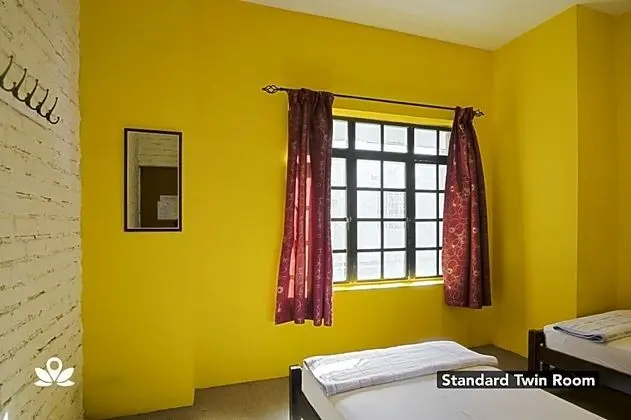 THE EXPLORERS GUESTHOUSE AND HOSTEL