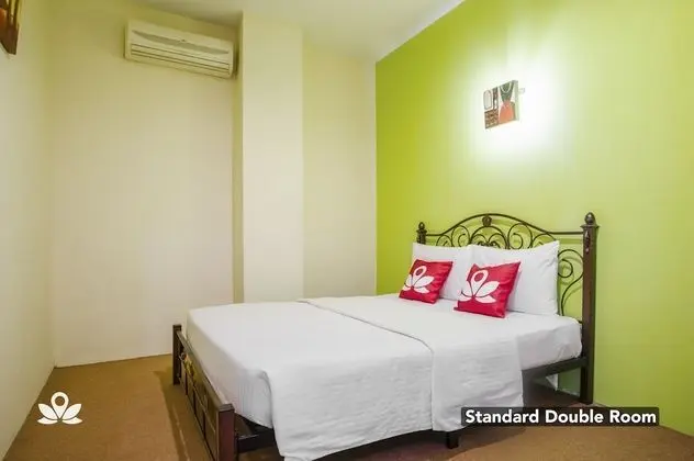THE EXPLORERS GUESTHOUSE AND HOSTEL - Oda