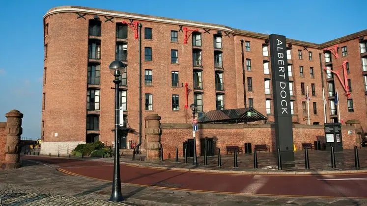 Express by Holiday Inn Liverpool Albert Dock - Dış Mekan