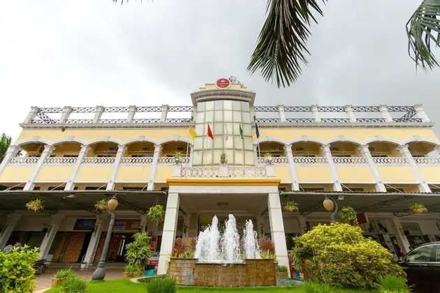 Hotel Express Inn