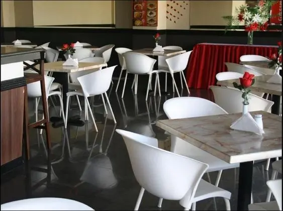 Express Inn-Mactan - Yeme / İçme