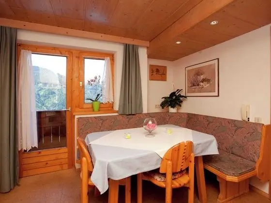 Exquisite Apartment in Kaunerberg Tyrol in the Mountains - Yerinde Yemek