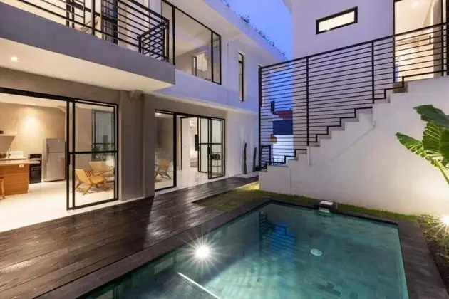 Exquisite Villa in Canggu by Azure - Havuz
