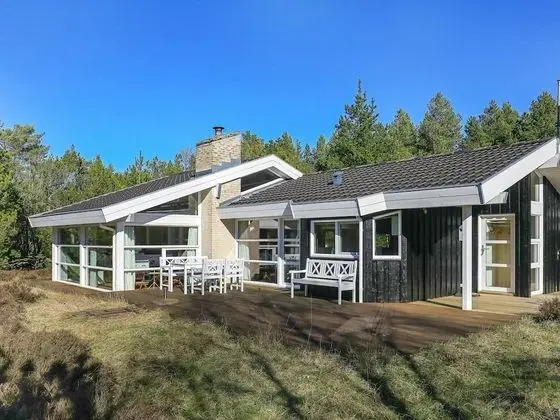 Exquisite Holiday Home in Ålbæk With Sauna