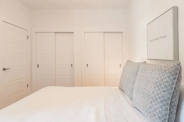 Exquisite Modern Condo in Little Italy - Oda