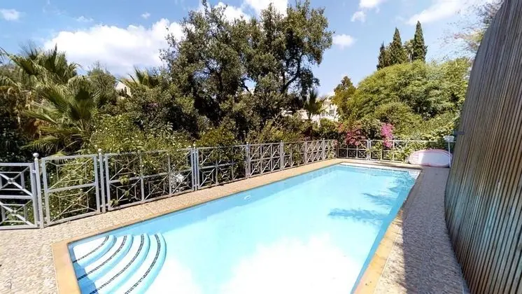 Exquisite Villa Near Beach - Heated Pool - Havuz