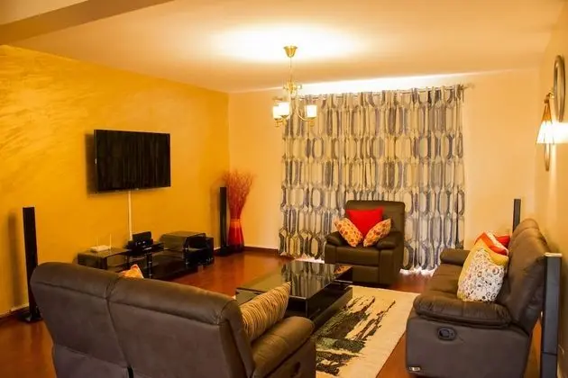 Exquisite Serviced Apartment