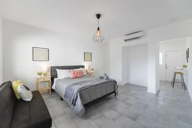 Exquisite Studio 15 min from the beach