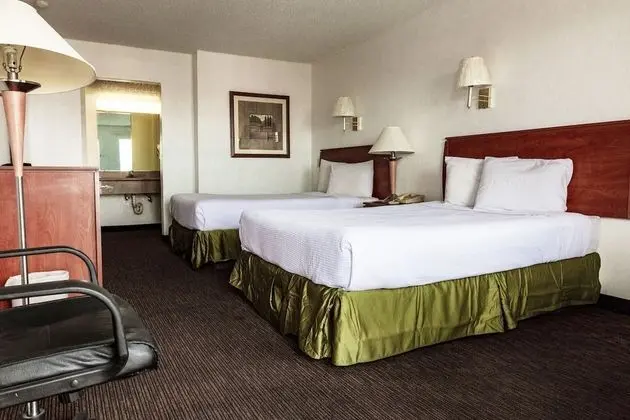 Extend A Suites Midtown Albuquerque - Oda
